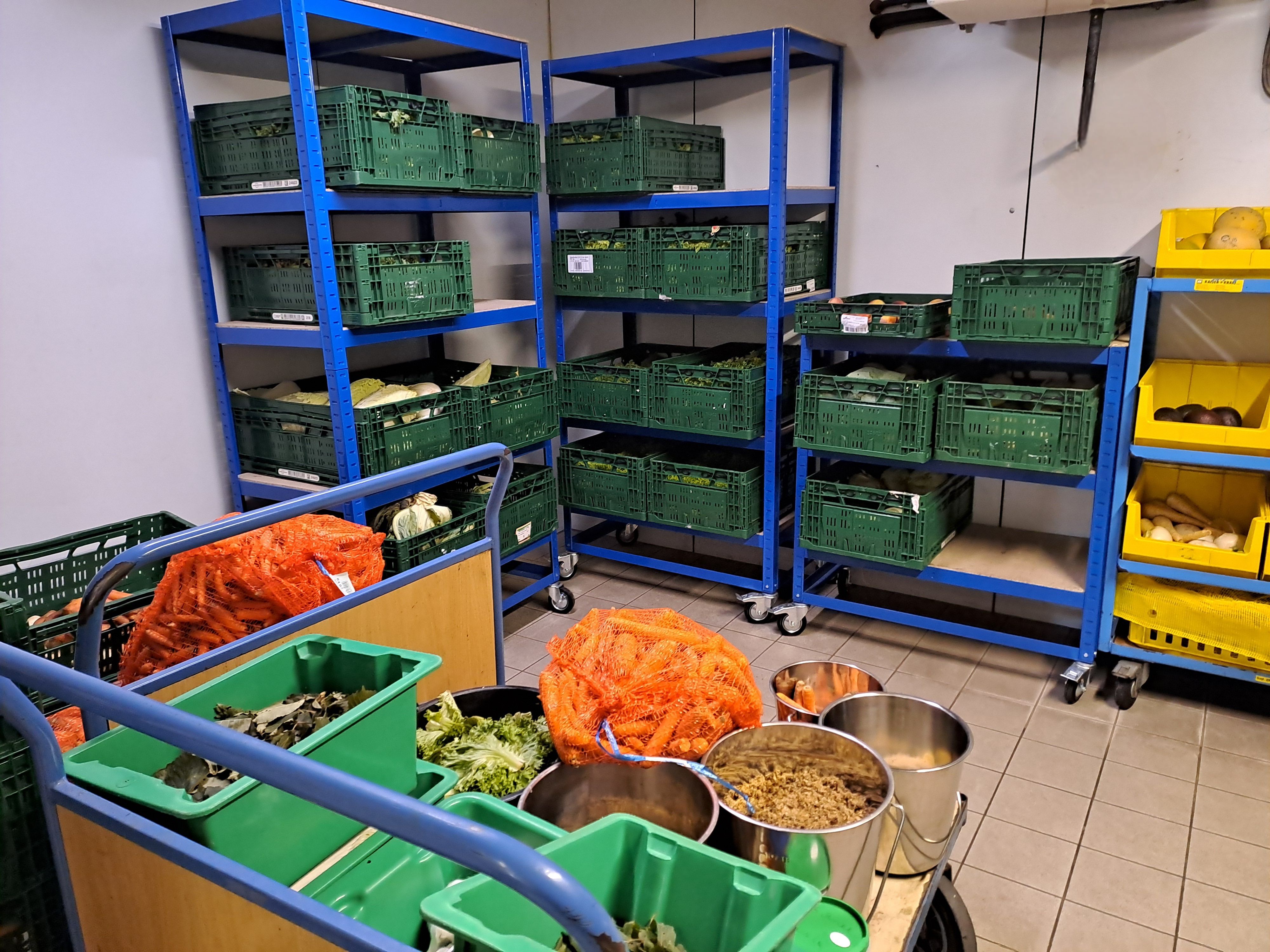 Gutschein - Tierpfleger auf Zeit – Futterküche (150 min) - Image